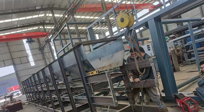 山東螺旋輸送機(jī)廠家 山東螺旋輸送機(jī)廠家